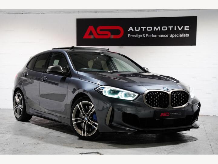 BMW 1 Series 2.0 M135i Auto XDrive Euro 6 (s/s) 5dr BMW 1 Series 2.0 M135i Auto XDrive Euro 6 (s/s) 5dr