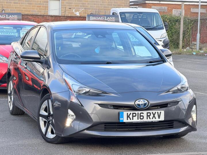 Toyota Prius 1.8 VVT-h Business Edition Plus CVT Euro 6 (s/s) 5dr (15in Alloy)