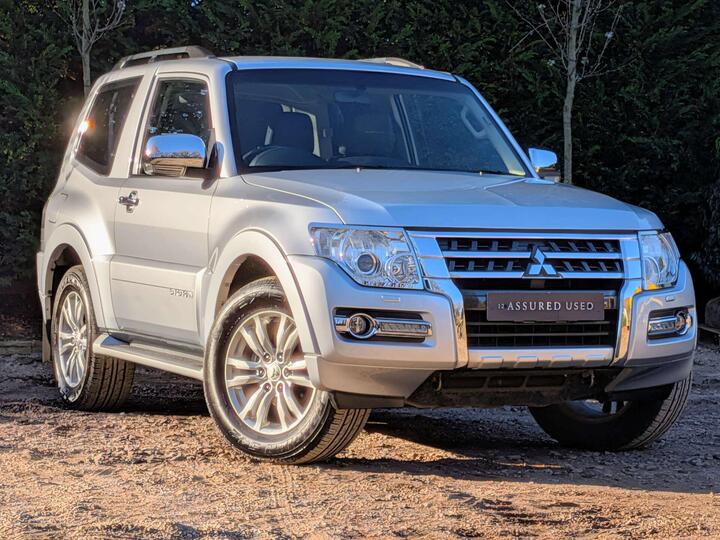 Mitsubishi Shogun 3.2 DI-DC Barbarian Auto 4WD Euro 5 3dr SWB