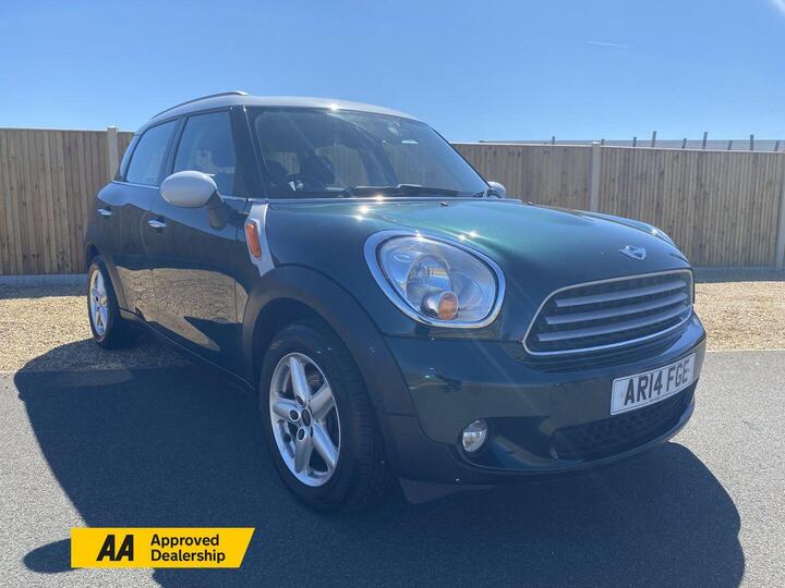 MINI Countryman 1.6 Cooper Auto Euro 6 5dr MINI Countryman 1.6 Cooper Auto Euro 6 5dr