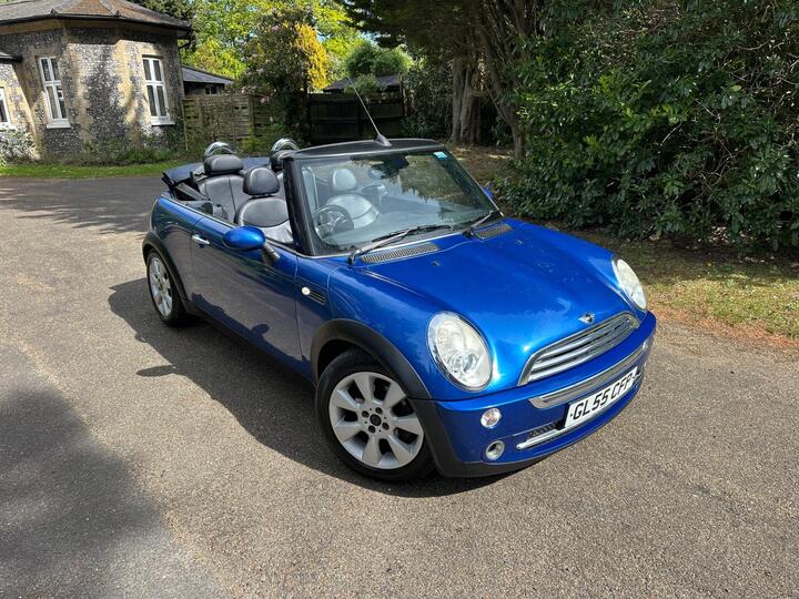 MINI Convertible 1.6 Cooper CVT Euro 3 2dr