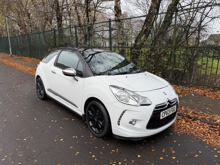 Citroen DS3 1.6 E-HDi Airdream DSport Plus Euro 5 (s/s) 3dr Citroen DS3 1.6 E-HDi Airdream DSport Plus Euro 5 (s/s) 3dr