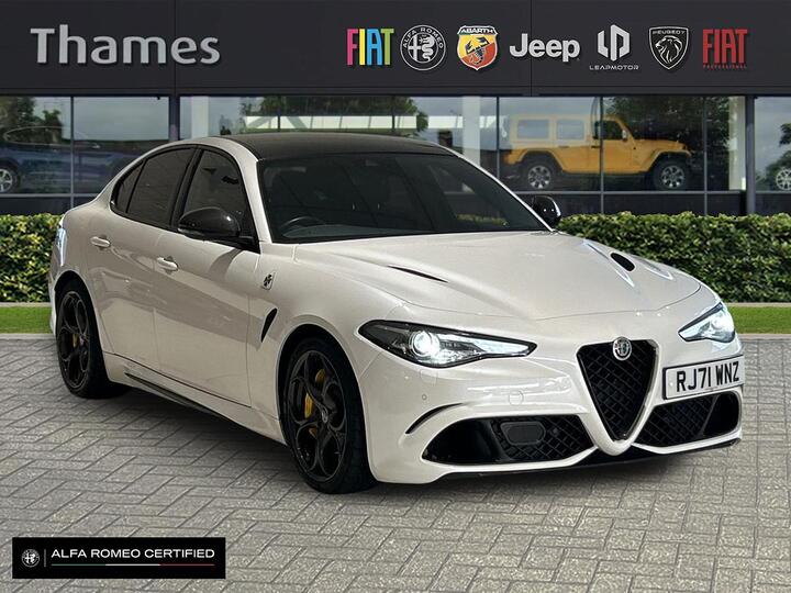 Alfa Romeo Giulia 2.9 V6 Bi-Turbo Quadrifoglio Auto Euro 6 (s/s) 4dr