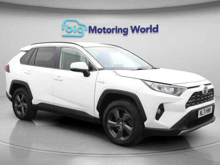 Toyota RAV4 2.5 VVT-h Design CVT 4WD Euro 6 (s/s) 5dr Toyota RAV4 2.5 VVT-h Design CVT 4WD Euro 6 (s/s) 5dr