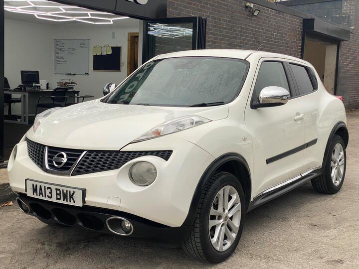 Nissan Juke 1.6 Acenta Premium Euro 5 (s/s) 5dr Nissan Juke 1.6 Acenta Premium Euro 5 (s/s) 5dr