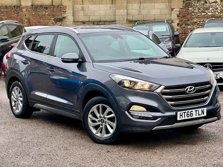 Hyundai TUCSON 1.7 CRDi Blue Drive Premium Euro 6 (s/s) 5dr