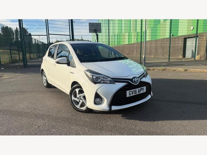 Toyota Yaris 1.5 VVT-h Icon E-CVT Euro 6 5dr