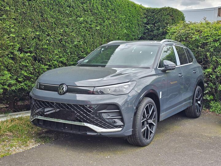 Volkswagen Tiguan 2.0 TDI R-Line DSG Euro 6 (s/s) 5dr