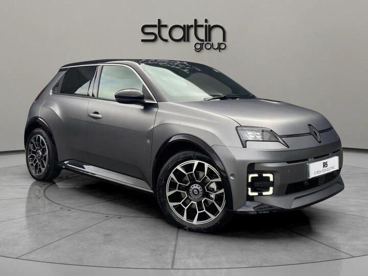 Renault Renault 5 Comfort Range 52kWh Roland Garros+ Auto 5dr