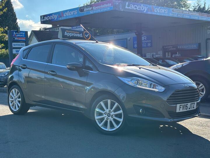 Ford Fiesta 1.0T EcoBoost Titanium Euro 6 (s/s) 5dr