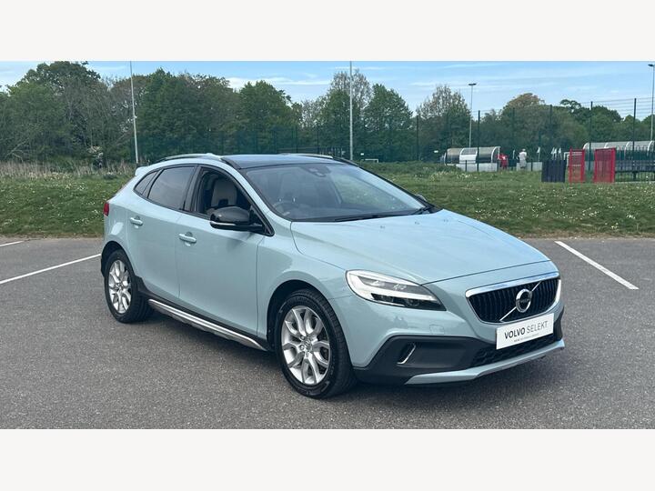 Volvo V40 Cross Country 1.5 T3 GPF Pro Auto Euro 6 (s/s) 5dr