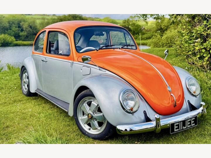 Volkswagen BEETLE 1.6 Volkswagen BEETLE 1.6