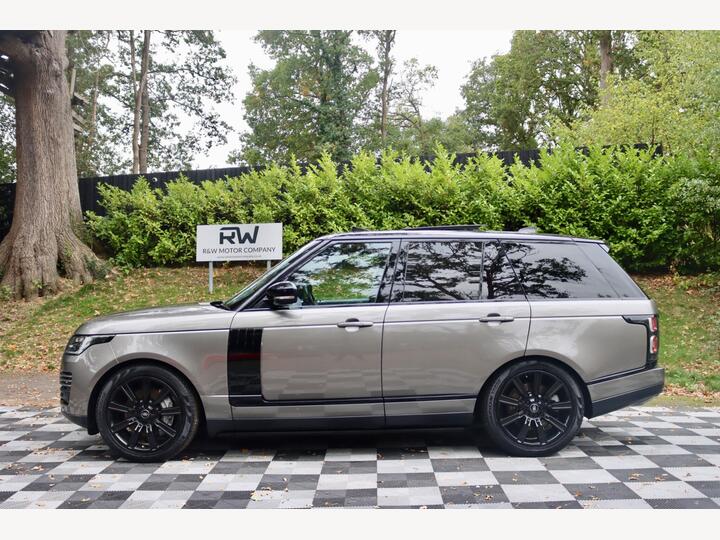 Land Rover Range Rover 2.0 P400e 13.1kWh Westminster Black Auto 4WD Euro 6 (s/s) 5dr