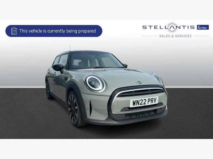 MINI Hatch 1.5 Cooper Exclusive Steptronic Euro 6 (s/s) 5dr