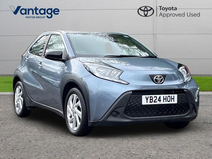 Toyota Aygo X 1.0 VVT-i Pure Euro 6 (s/s) 5dr Toyota Aygo X 1.0 VVT-i Pure Euro 6 (s/s) 5dr