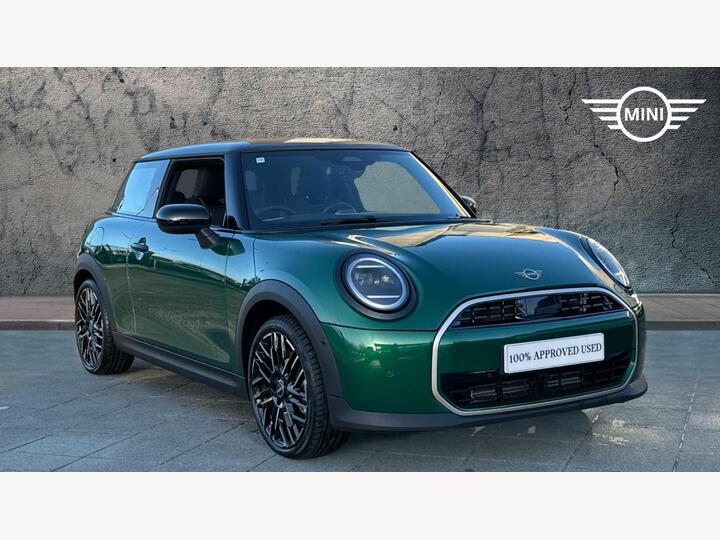 MINI Cooper 1.5C Exclusive Steptronic Euro 6 (s/s) 3dr