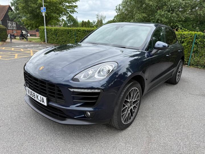 Porsche Macan 2.0T PDK 4WD Euro 6 (s/s) 5dr Porsche Macan 2.0T PDK 4WD Euro 6 (s/s) 5dr