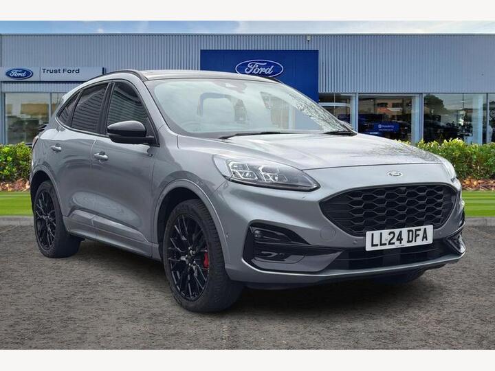 Ford Kuga 2.5 Duratec 14.4kWh Black Package Edition CVT Euro 6 (s/s) 5dr