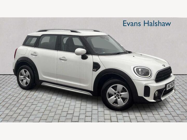 MINI COUNTRYMAN HATCHBACK 1.5 Cooper Classic Steptronic Euro 6 (s/s) 5dr