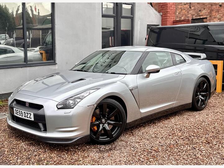 Nissan GT-R 3.8 V6 Premium Edition Auto 4WD Euro 4 2dr