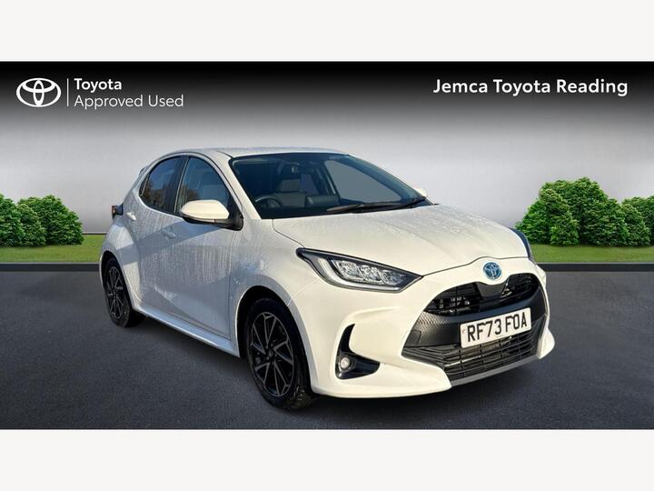 Toyota Yaris 1.5 VVT-h Design E-CVT Euro 6 (s/s) 5dr