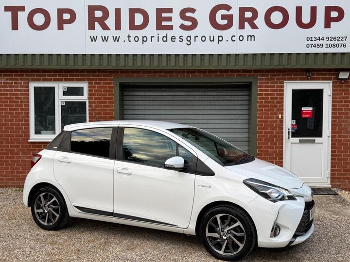 Toyota Yaris 1.5 VVT-h Y20 Bi-tone E-CVT Euro 6 (s/s) 5dr