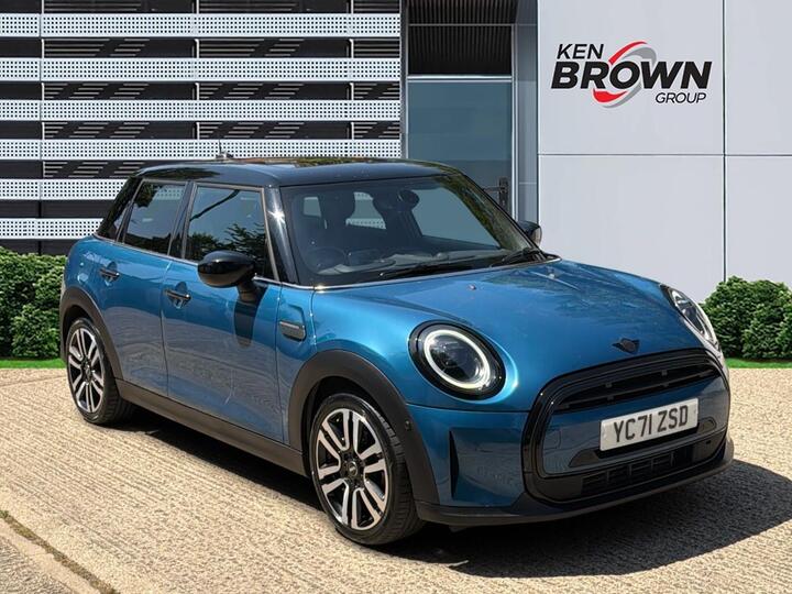 MINI Hatch 1.5 Cooper Exclusive Steptronic Euro 6 (s/s) 5dr