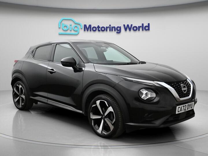 Nissan Juke 1.0 DIG-T Tekna Euro 6 (s/s) 5dr Nissan Juke 1.0 DIG-T Tekna Euro 6 (s/s) 5dr