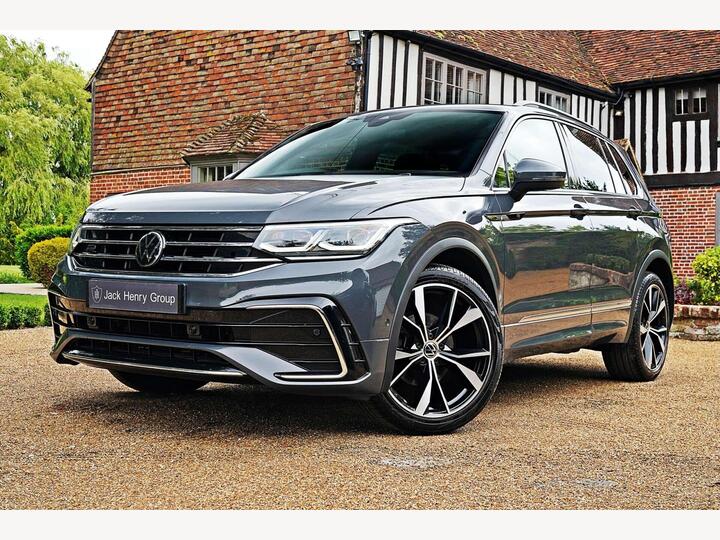Volkswagen TIGUAN 1.5 TSI R-Line DSG Euro 6 (s/s) 5dr