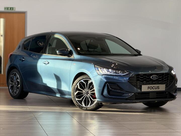 Ford FOCUS 1.0T EcoBoost MHEV ST-Line X Euro 6 (s/s) 5dr