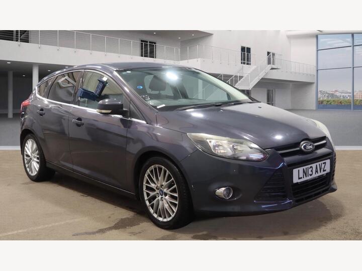 Ford Focus 1.6 Zetec Powershift Euro 5 5dr