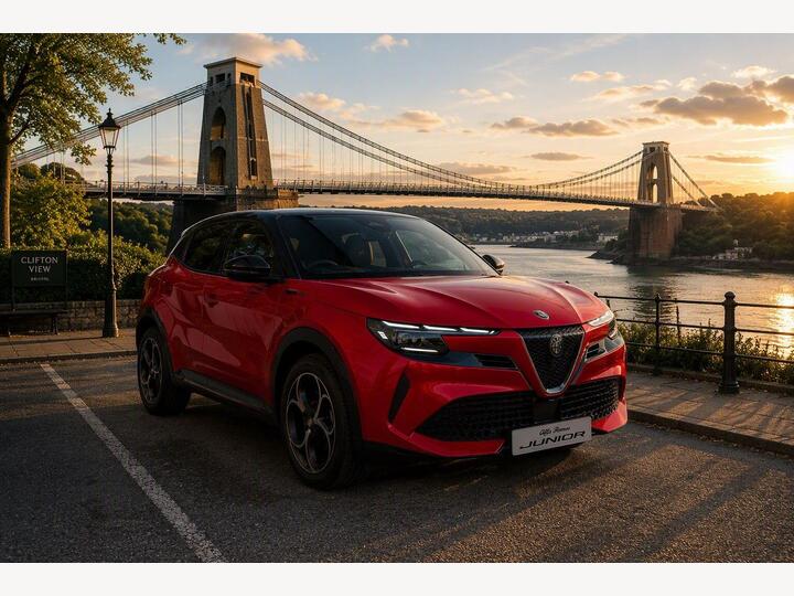 Alfa Romeo Junior 54kWh Elettrica Speciale Auto 5dr
