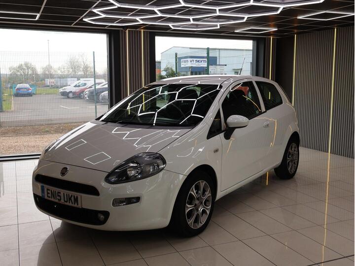 Fiat PUNTO 1.4 Easy Euro 6 (s/s) 3dr