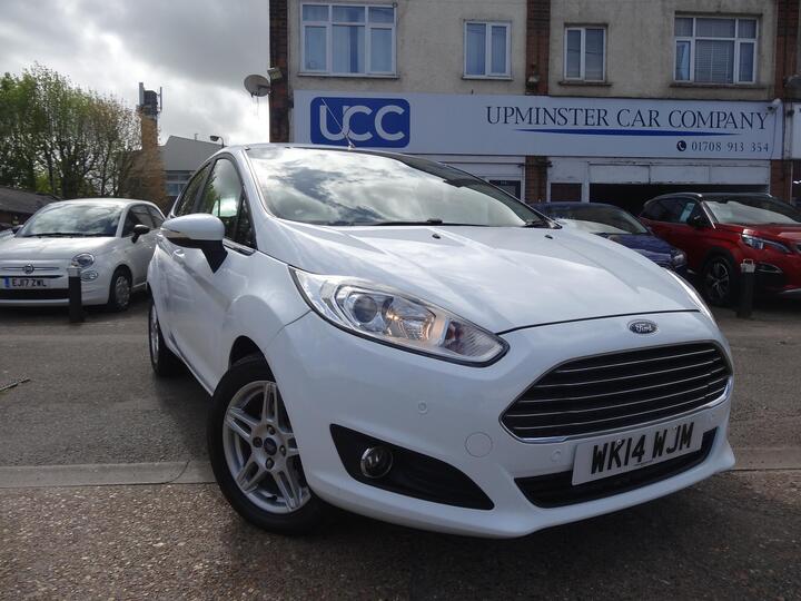 Ford Fiesta 1.0T EcoBoost Zetec Euro 5 (s/s) 5dr