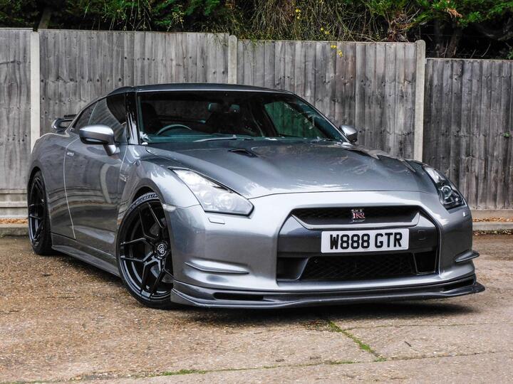 Nissan GT-R 3.8 V6 Black Edition Auto 4WD Euro 4 2dr