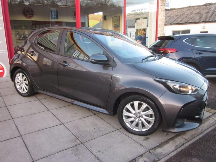 Toyota Yaris 1.5 VVT-h Icon E-CVT Euro 6 (s/s) 5dr