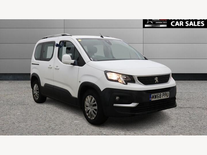 Peugeot RIFTER 1.2 PureTech Active Standard MPV Euro 6 (s/s) 5dr Peugeot RIFTER 1.2 PureTech Active Standard MPV Euro 6 (s/s) 5dr