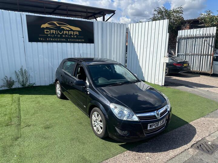 Vauxhall Astra 1.8i 16v Design 5dr