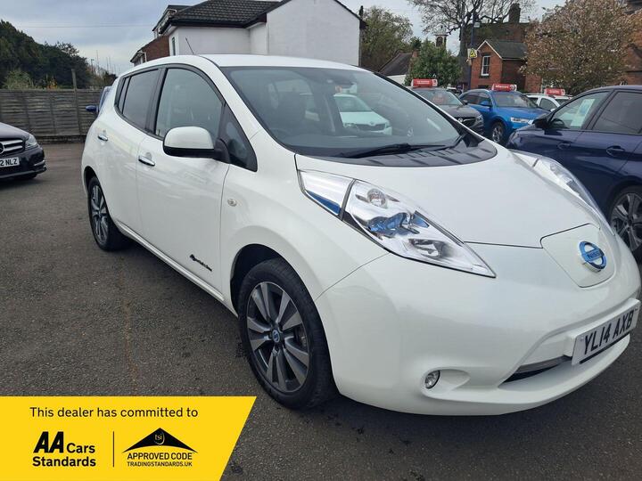 Nissan Leaf 24kWh Tekna Auto 5dr