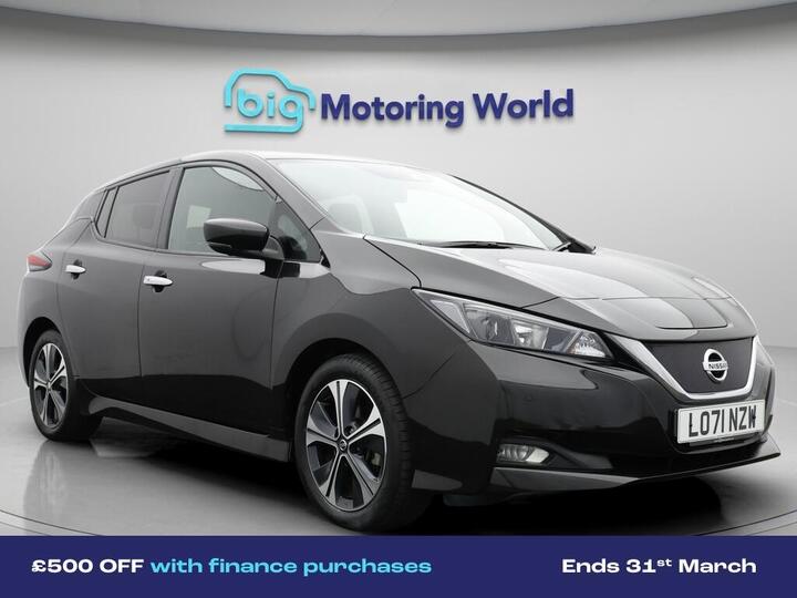 Nissan Leaf 40kWh N-Connecta Auto 5dr
