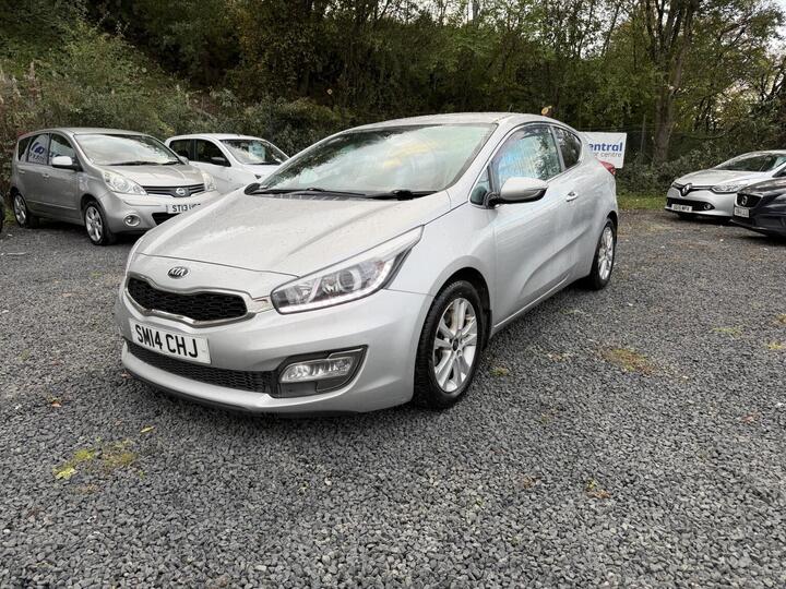 Kia Ceed 1.6 CRDi EcoDynamics S Euro 5 (s/s) 3dr