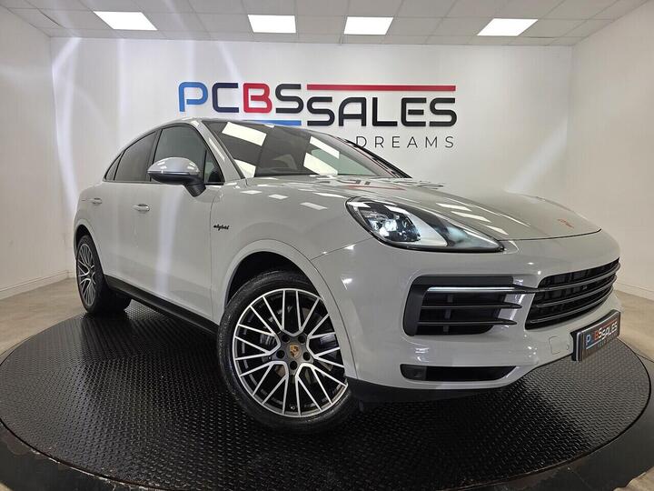 Porsche Cayenne 3.0 V6 E-Hybrid 17.9kWh Platinum Edition TiptronicS 4WD Euro 6 (s/s) 5dr (3.6kW Charger)