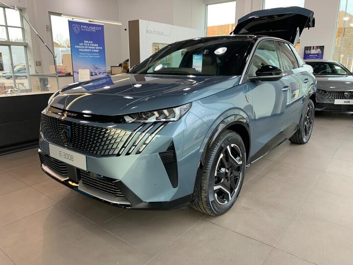 Peugeot E-3008 73kWh GT Auto 5dr