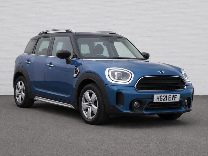MINI COUNTRYMAN 1.5 Cooper Classic Euro 6 (s/s) 5dr MINI COUNTRYMAN 1.5 Cooper Classic Euro 6 (s/s) 5dr