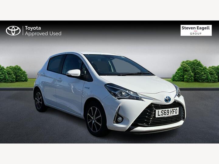 Toyota Yaris 1.5 VVT-h Icon Tech E-CVT Euro 6 (s/s) 5dr