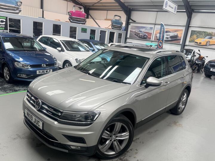 Volkswagen Tiguan 2.0 TDI SEL DSG 4Motion Euro 6 (s/s) 5dr