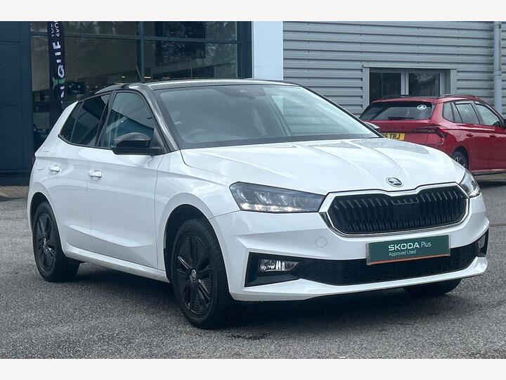 Skoda Fabia 1.0 TSI Colour Edition Euro 6 (s/s) 5dr Skoda Fabia 1.0 TSI Colour Edition Euro 6 (s/s) 5dr