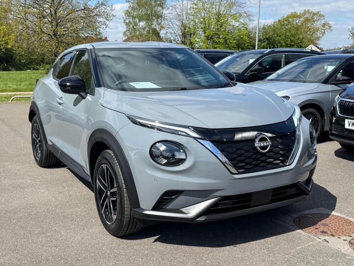 Nissan Juke 1.6 N-Connecta Auto Euro 6 5dr