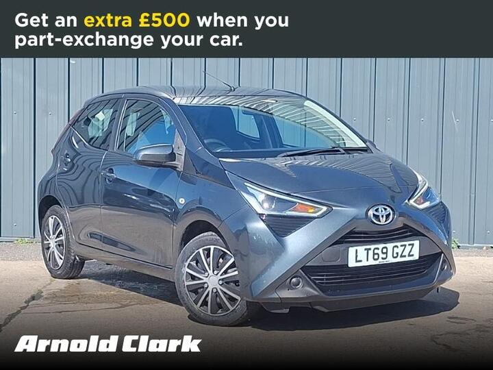 Toyota AYGO 1.0 VVT-i X-play X-shift Euro 6 5dr