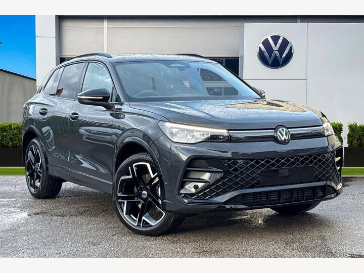 Volkswagen Tiguan 2.0 TDI R-Line DSG Euro 6 (s/s) 5dr